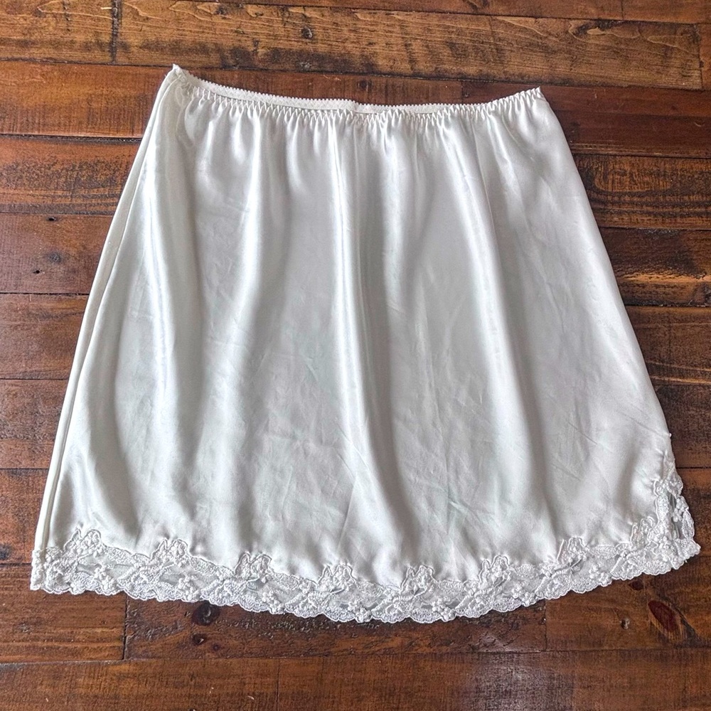 Lovely Victoria’s Secret Lace Slip!